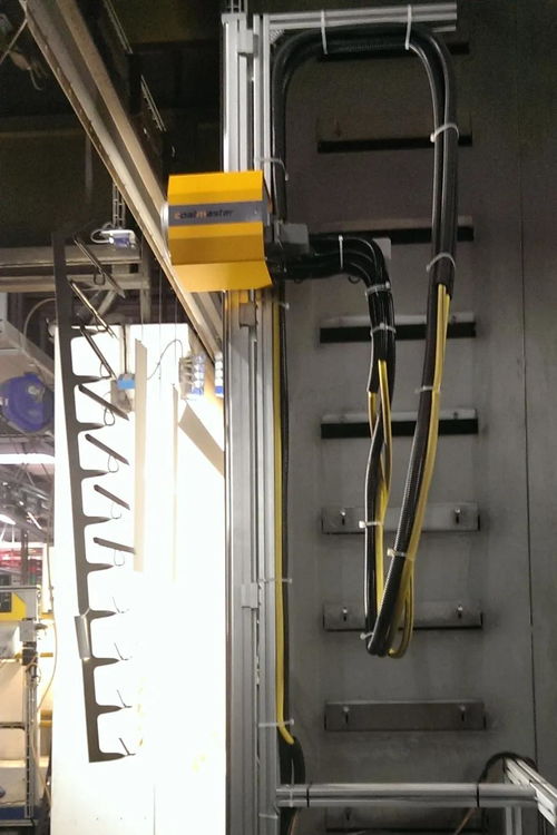 革新工藝 新科技賦能產(chǎn)品進烤爐前非接觸式膜厚測量技術